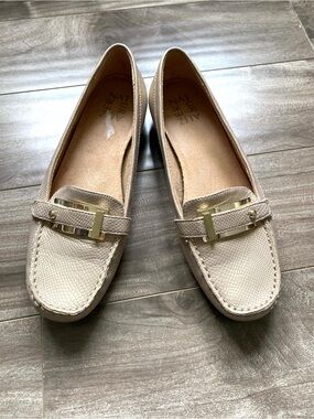 Naturalizer Taupe Textured Loafers with Gold Buckle